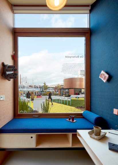 Tiny Offices by Dutch Invertuals