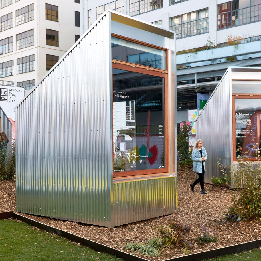 Tiny Offices by Dutch Invertuals