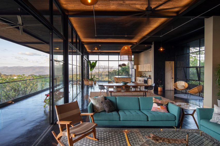 Tres Amores by Studio Saxe