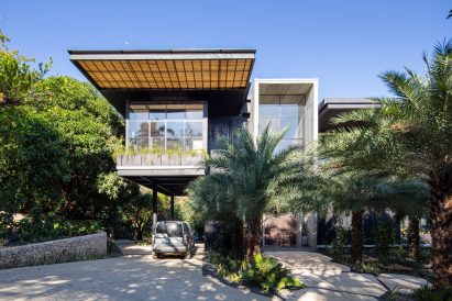 Tres Amores by Studio Saxe