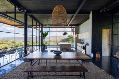 Tres Amores by Studio Saxe