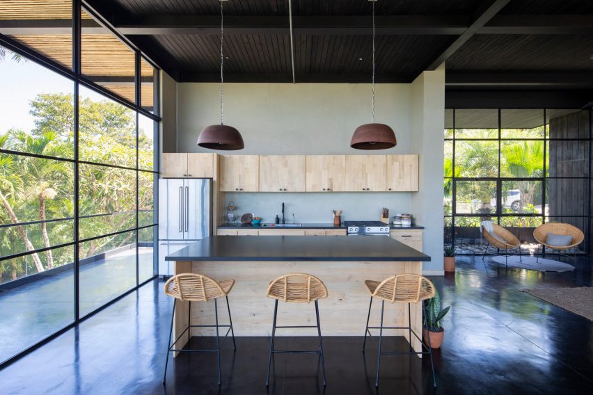 Tres Amores by Studio Saxe
