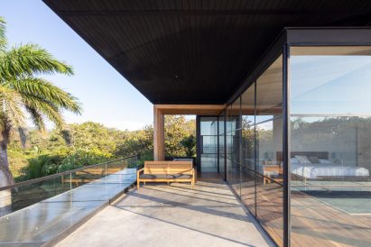 Tres Amores by Studio Saxe