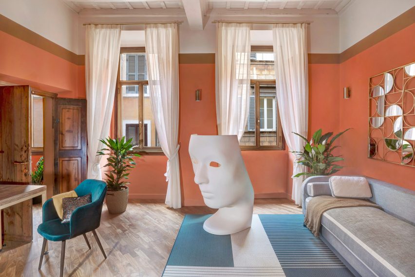 Trevi House apartment in Rome designed by Studio Venturoni