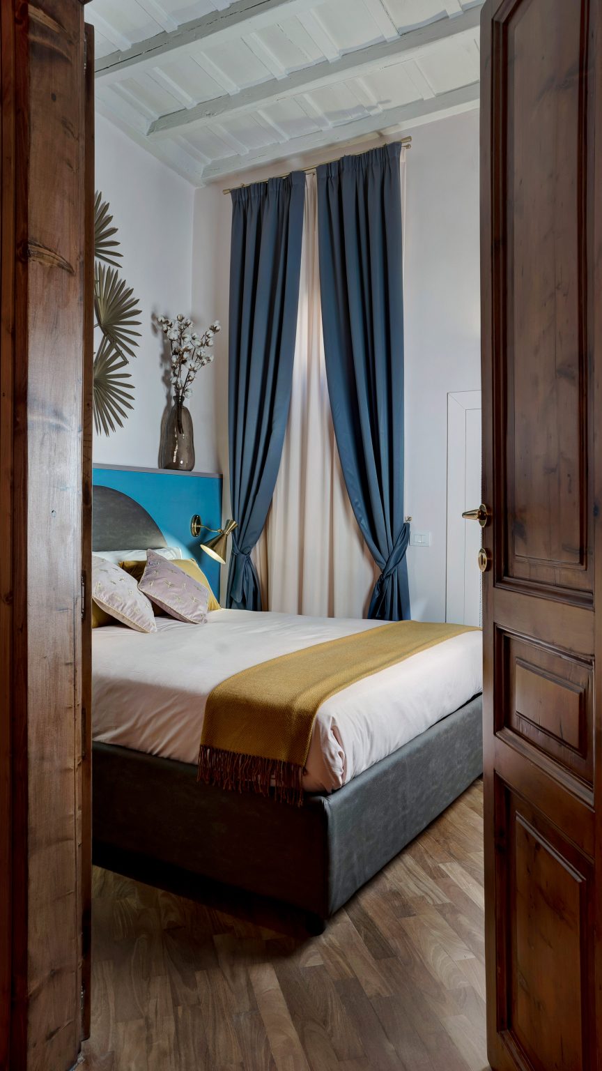 Trevi House apartment in Rome designed by Studio Venturoni