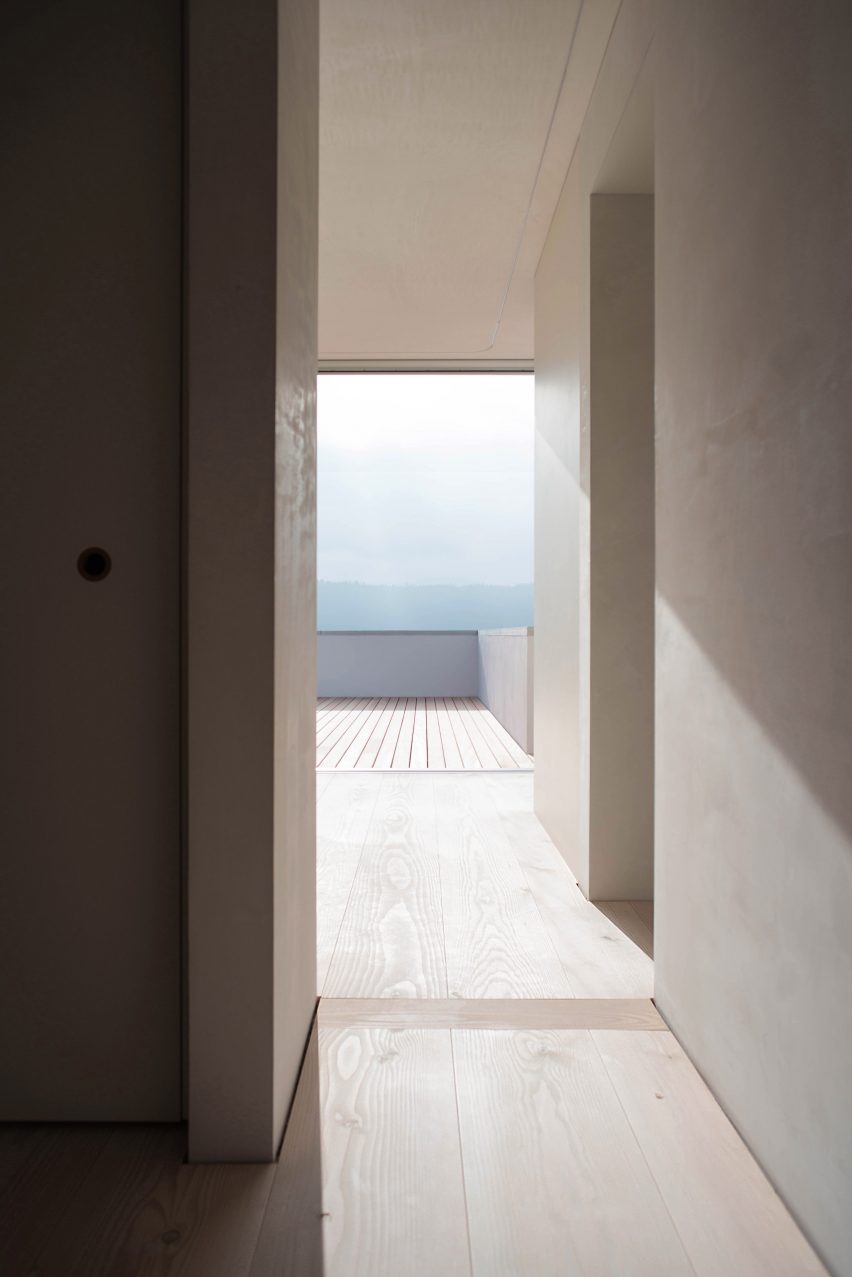 TS-H_01 house in Switzerland designed by Tom Strala