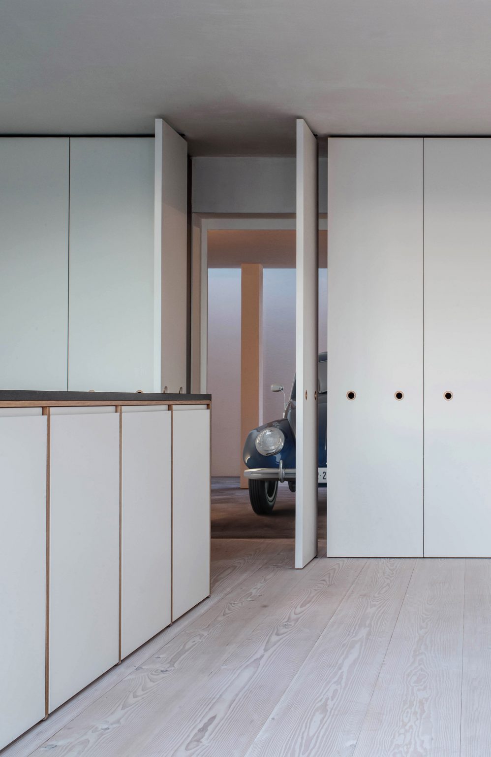 TS-H_01 house in Switzerland designed by Tom Strala