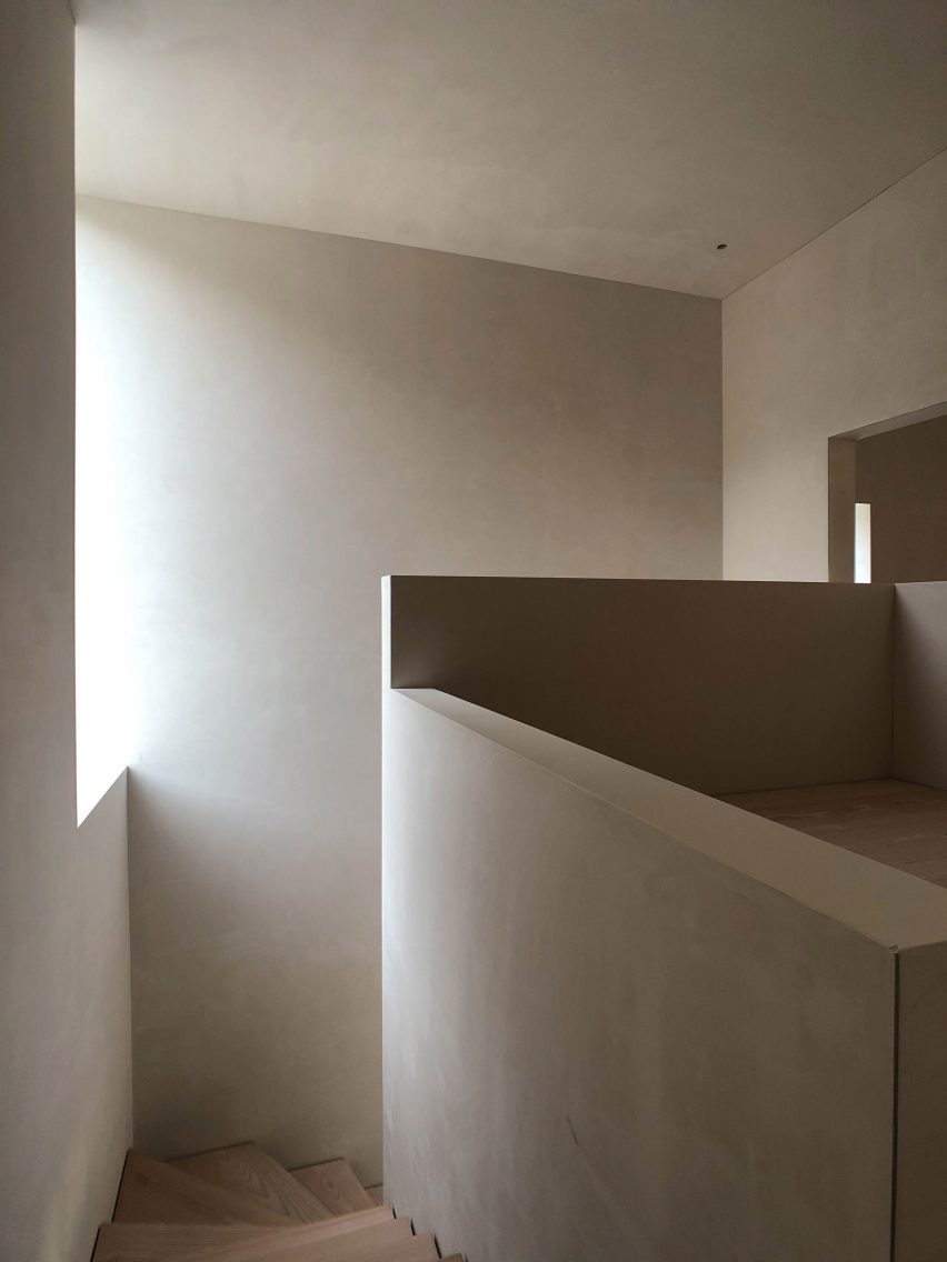 TS-H_01 house in Switzerland designed by Tom Strala