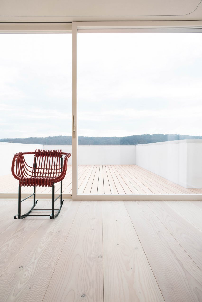 TS-H_01 house in Switzerland designed by Tom Strala