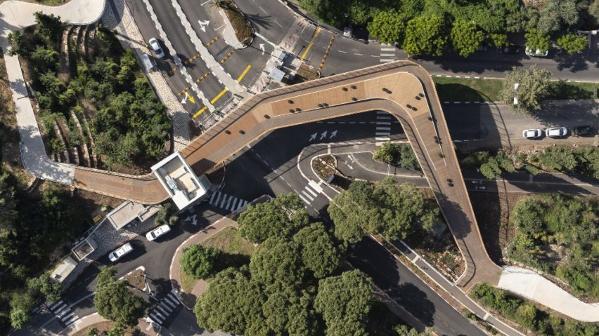 Technion Entrance Gate by Schwartz Besnosoff Architects