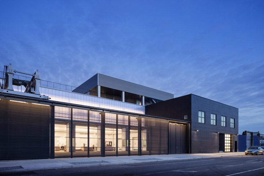 Barry X Ball studio by Andrew Berman Architect