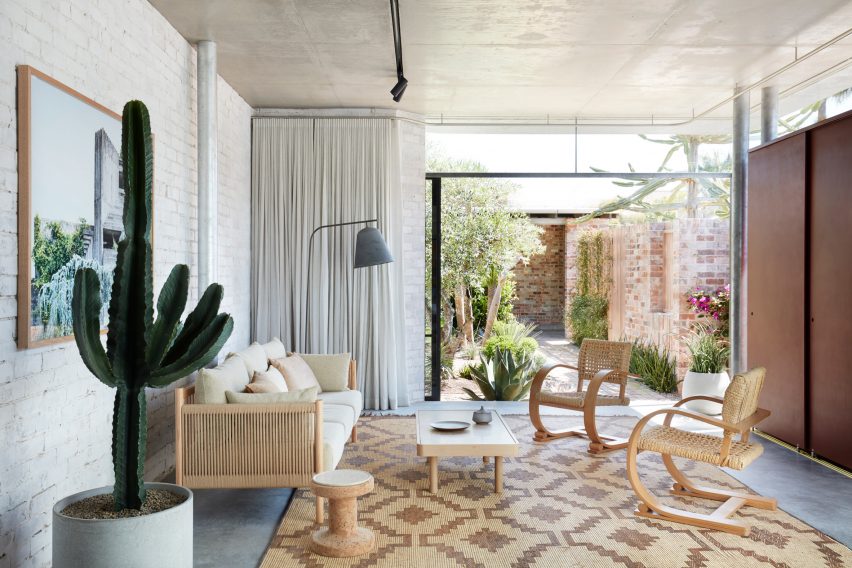 Bismarck House by Andrew Burges Architects in Bondi, Sydney