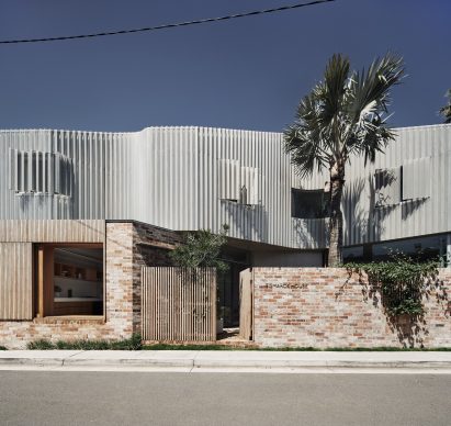 Metal facade of Bismarck House by Andrew Burges Architects in Bondi, Sydney