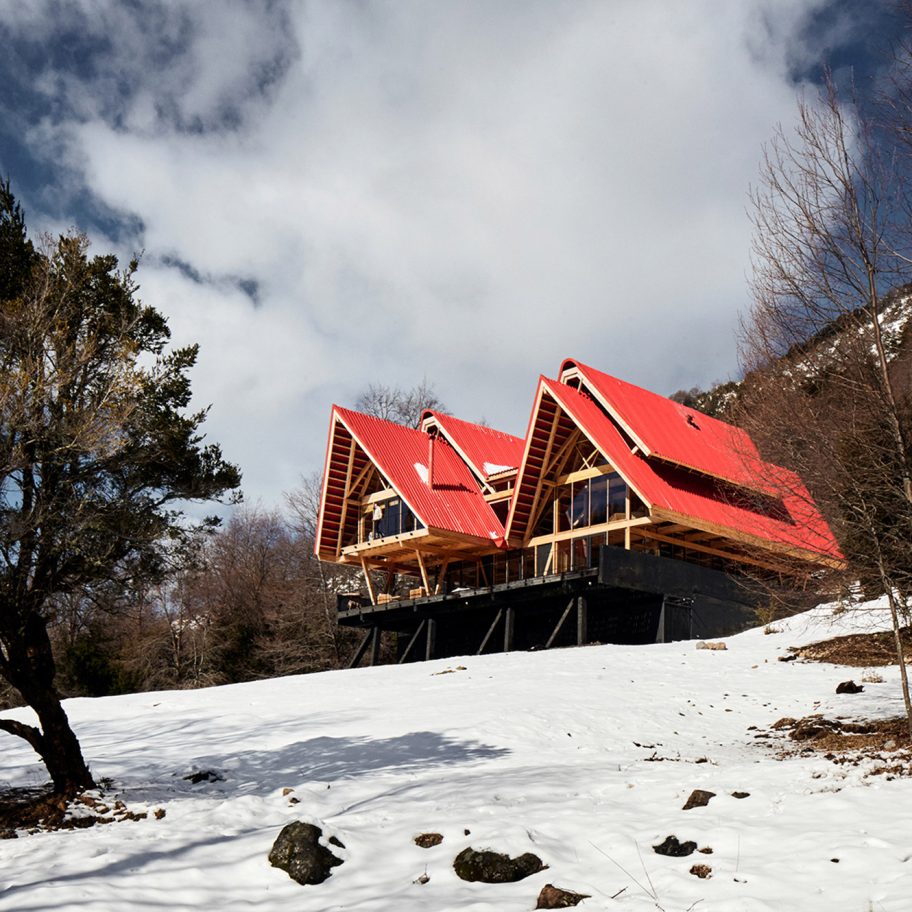 Casa Malalcahuello by GAAA