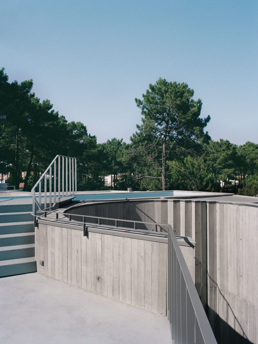 Rooftop pool of Trefoil House
