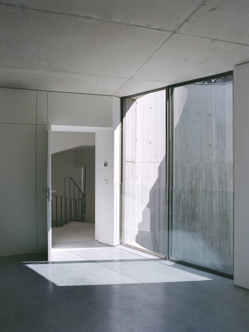 Interior of Exterior of Trefoil House by Double O Studio