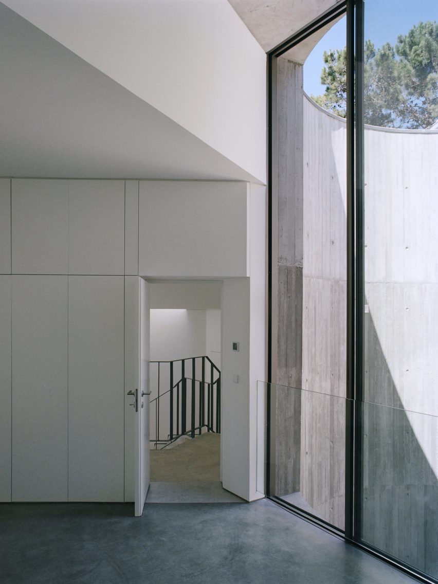 Interior of Exterior of Trefoil House by Double O Studio
