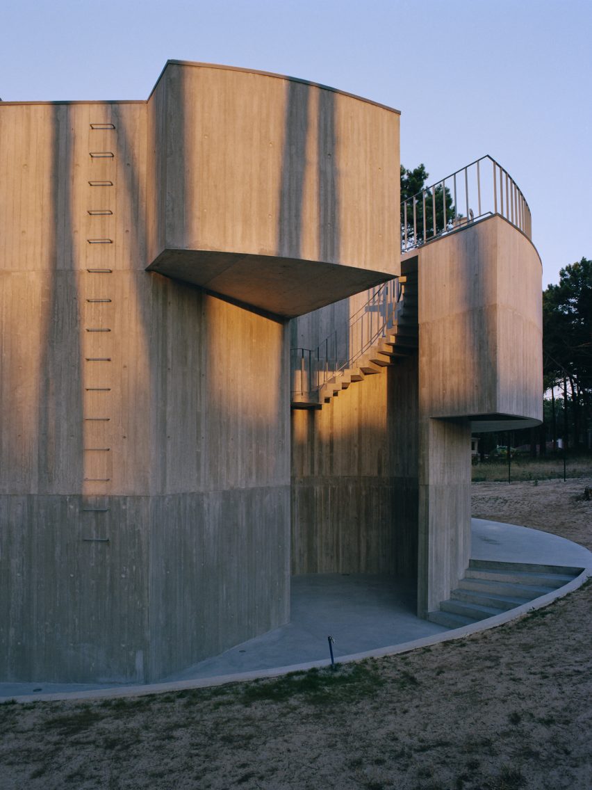 Exterior of Trefoil House by Double O Studio