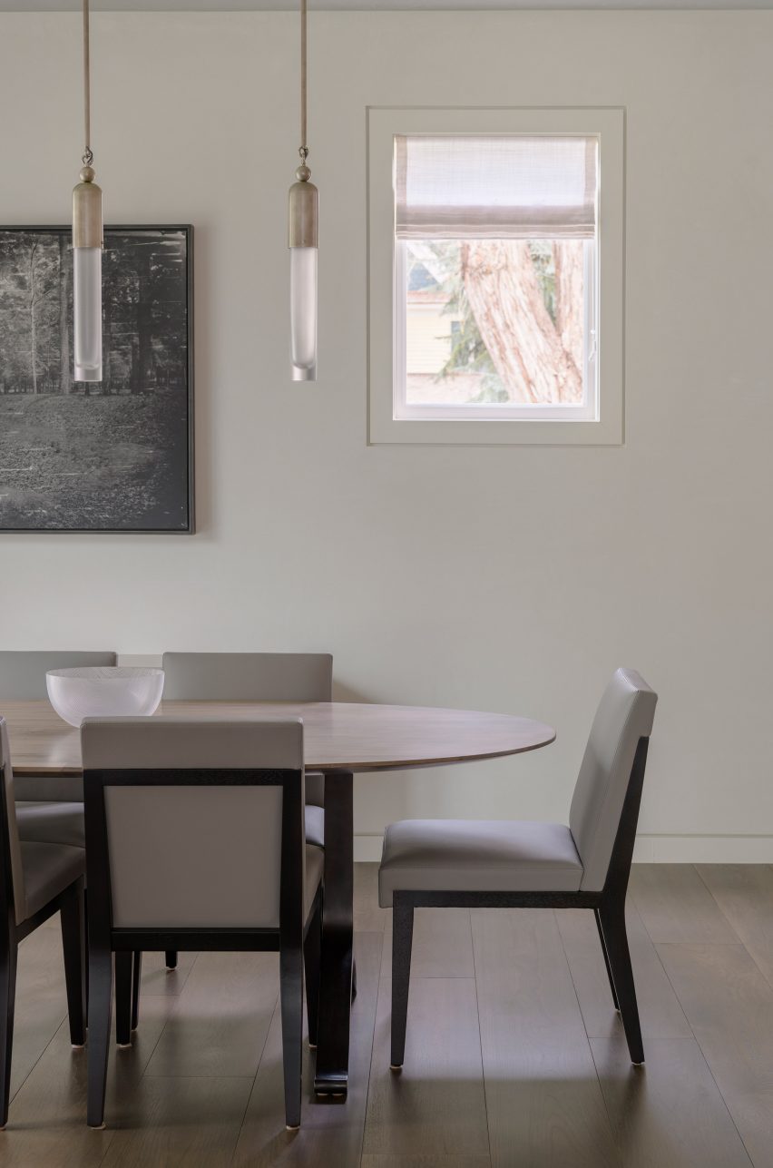 Dining room Music Box by CCY Architects