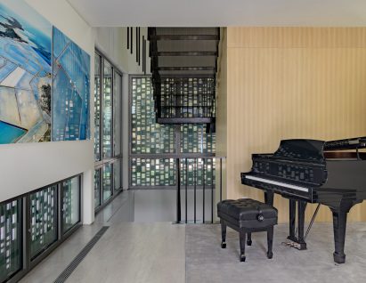 Piano recital room of Music Box by CCY Architects