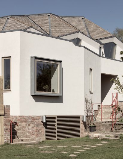 Church by Nicolas Pople Architects in Stroud