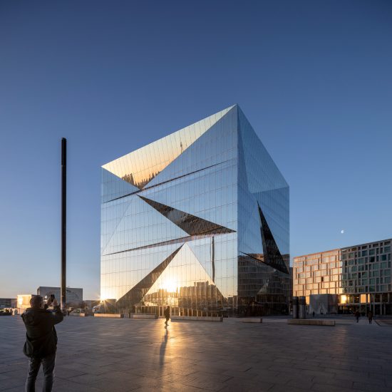 Berlin Cube office block in Washingtonplatz by 3XN