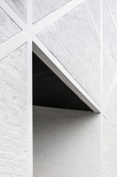 Ditton Hill House by Surman Weston in Surbiton