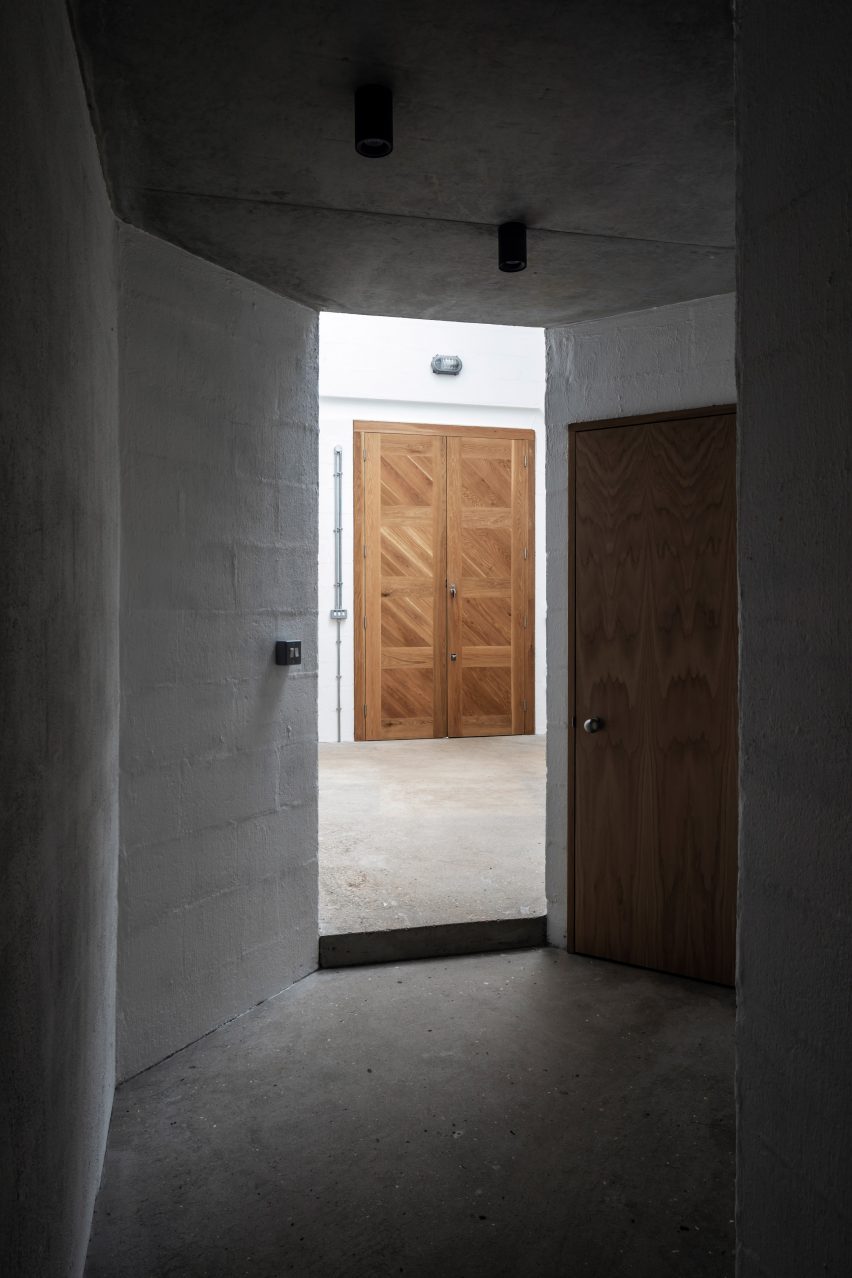 Ditton Hill House by Surman Weston in Surbiton
