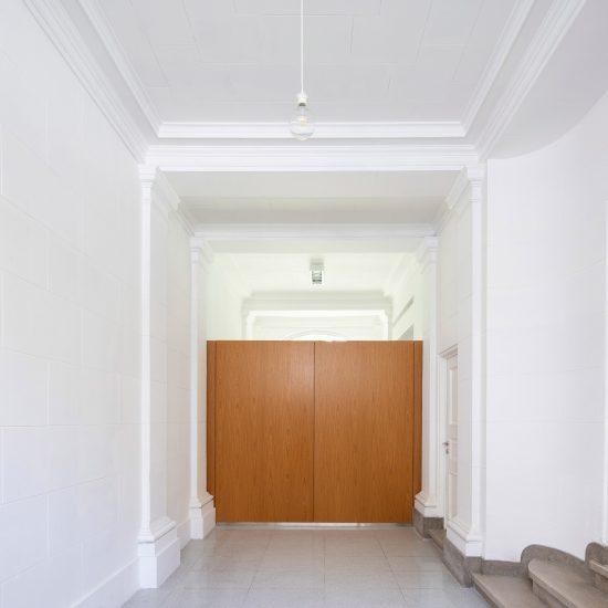 House in Barrio Parque by Torrado Arquitectos