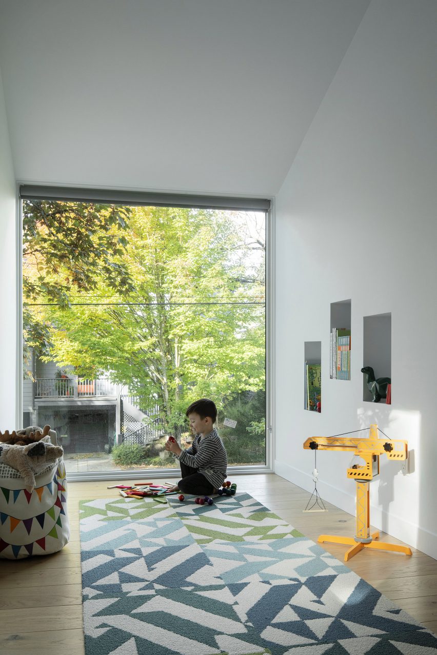 Bedroom of House on 36th by Beebe Skidmore in Portland, USA