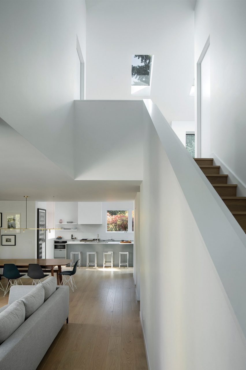 Living room of House on 36th by Beebe Skidmore in Portland, USA