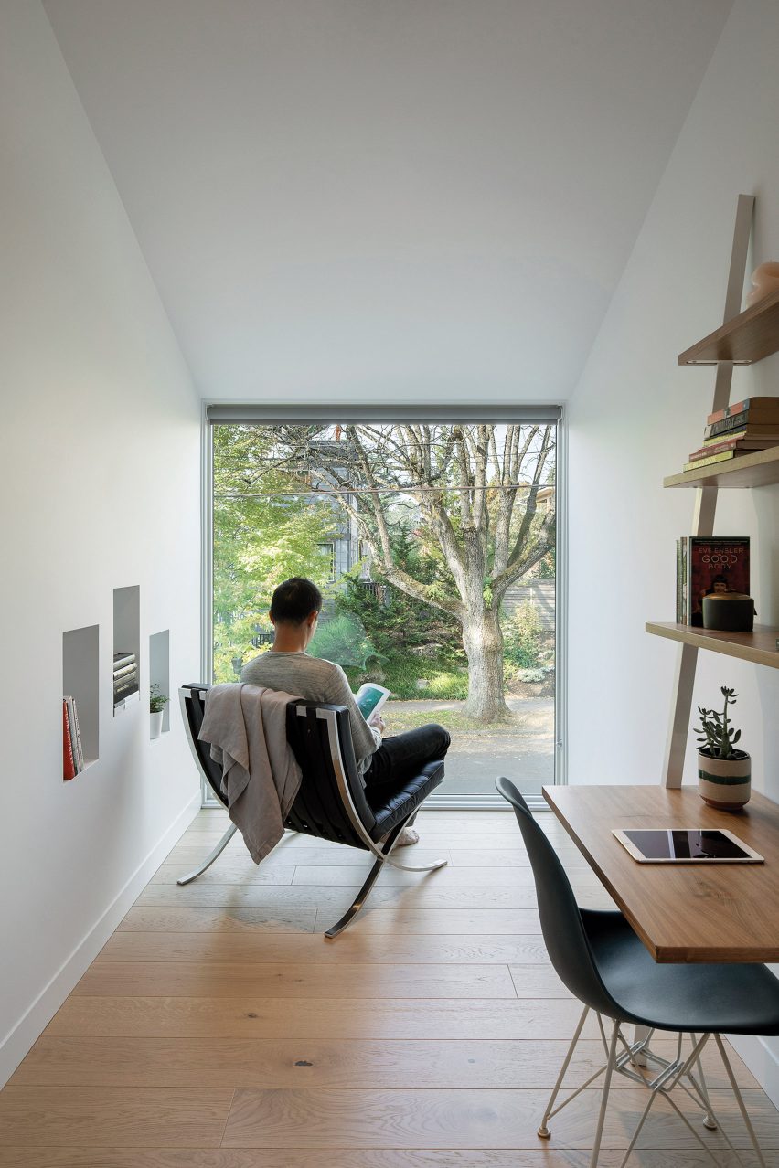 Bedroom of House on 36th by Beebe Skidmore in Portland, USA
