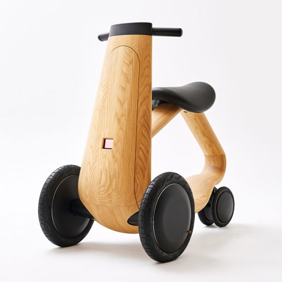 Mikiya Kobayashi designs electric ILY-Ai scooter made from wood