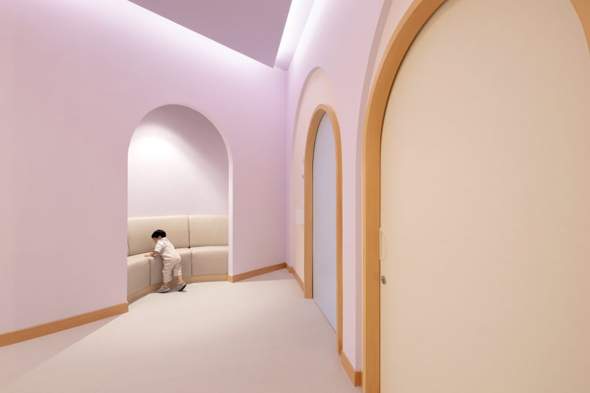 Arched alcove in children's hospital designed by Integrated Field