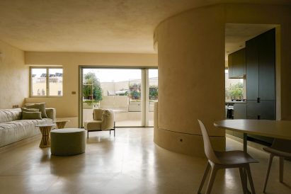 Jaffa Roofhouse by Gitai Architects