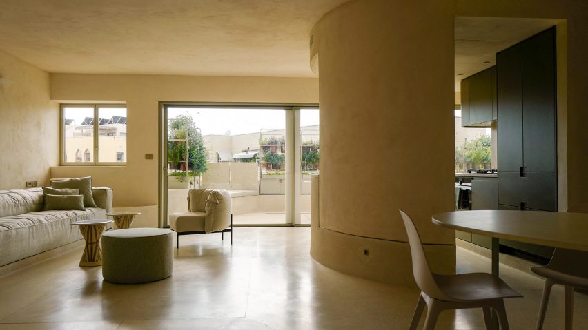 Jaffa Roofhouse by Gitai Architects