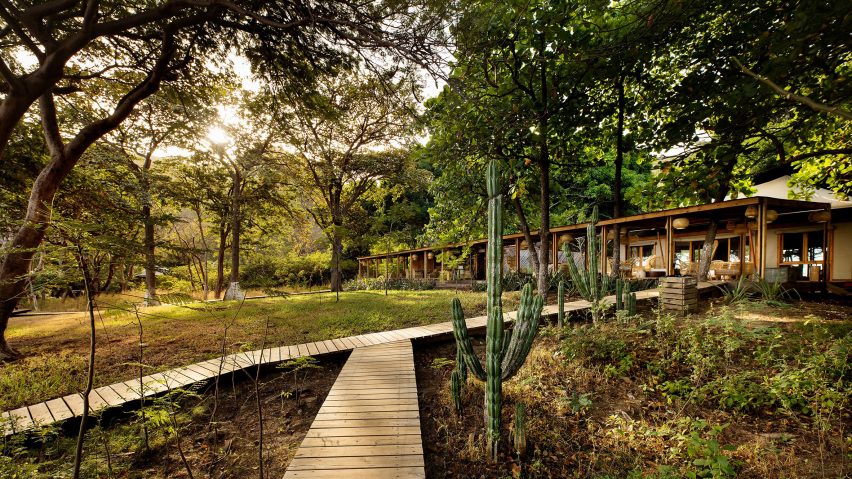 Kasiiya Papagayo Costa Rica by AW²