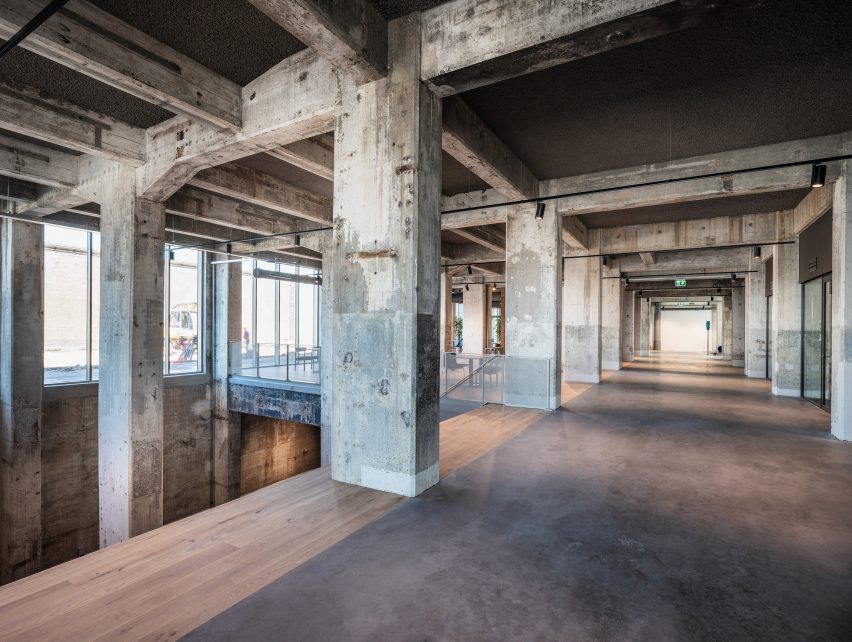 KB Building offices by HofmanDujardin and Schipper Bosch