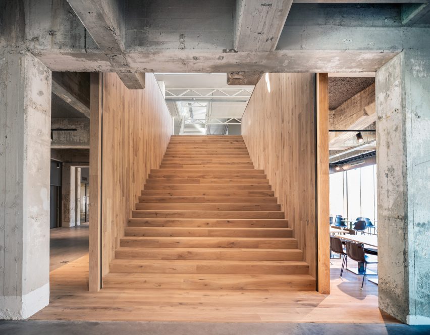 KB Building offices by HofmanDujardin and Schipper Bosch