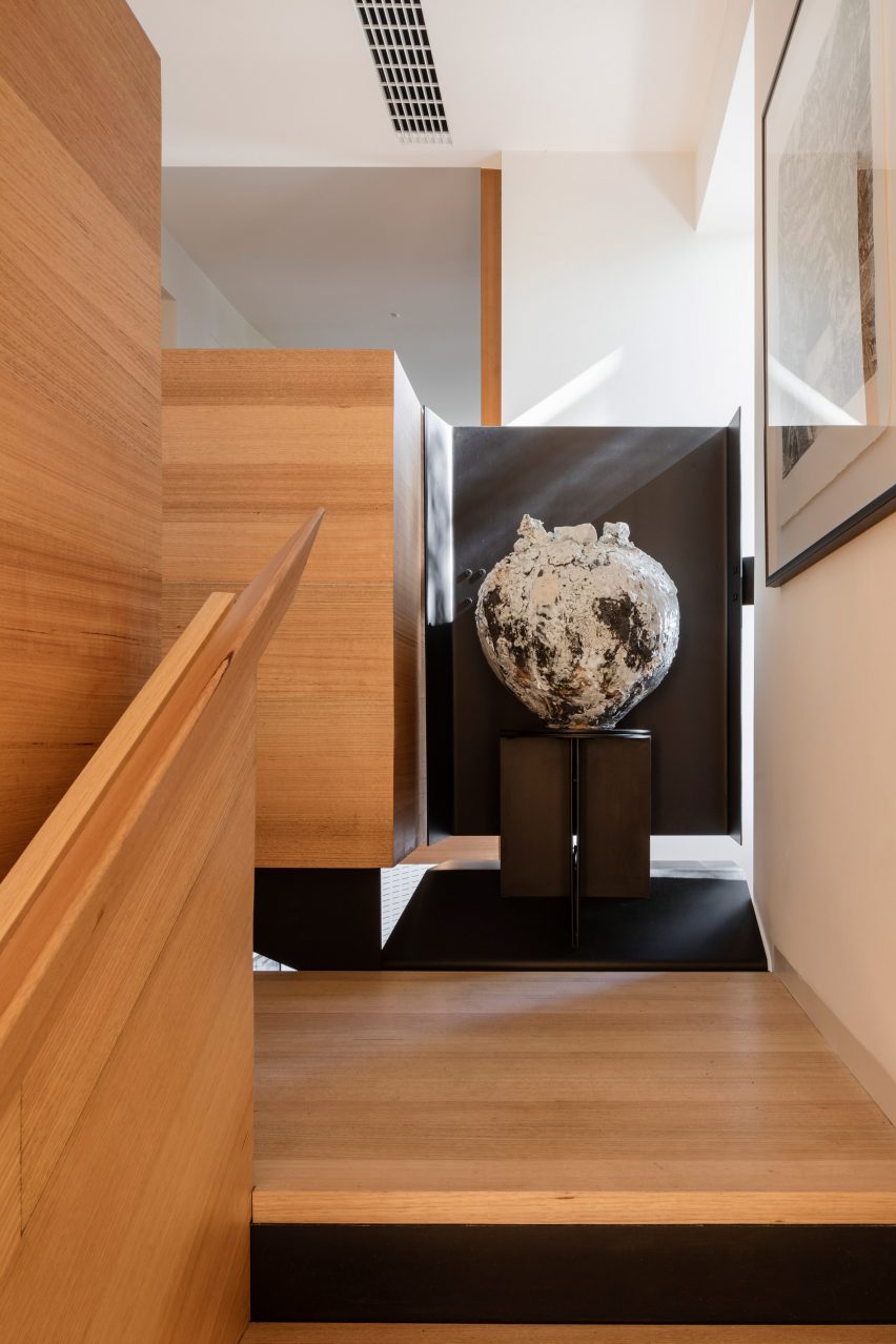 Art displayed in Kew Residence by John Wardle Architects in Melbourne, Australia