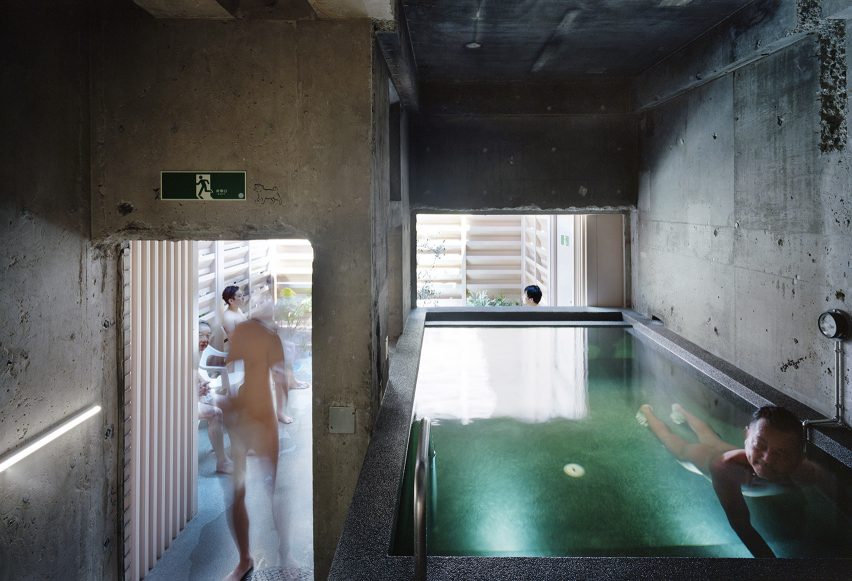 Koganeyu by Schemata Architects renovation in Japan