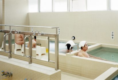 Koganeyu by Schemata Architects renovation in Japan