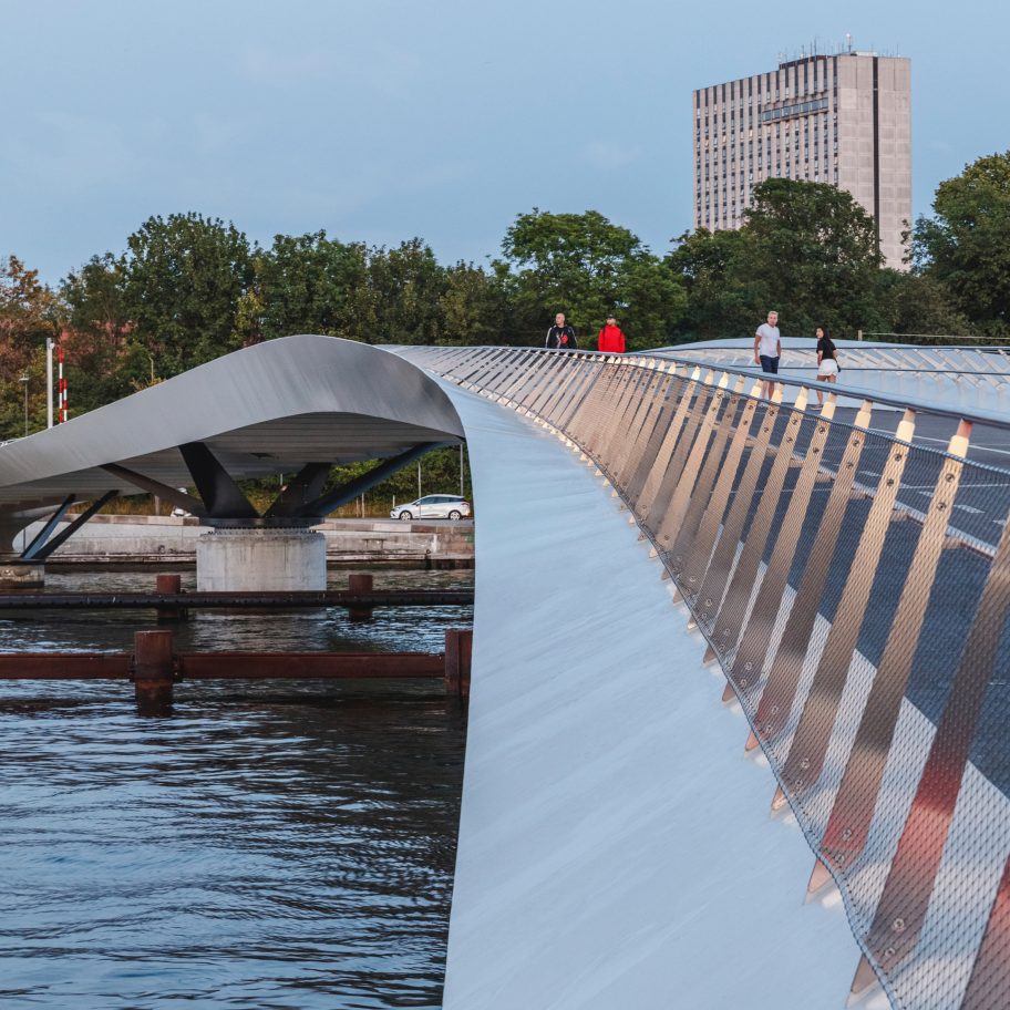 The Lille Langebro bridge in Copenhagen by WilkinsonEyre
