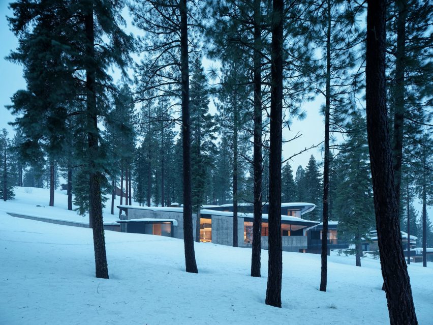 Lookout House by Faulkner Architects