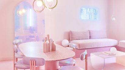 Living room of Minimal Fantasy, a pink apartment in Madrid