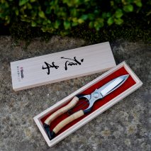 Niwaki creates Japan-inspired gardening and homeware tools