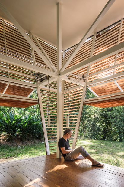 No Footprint House by A-01