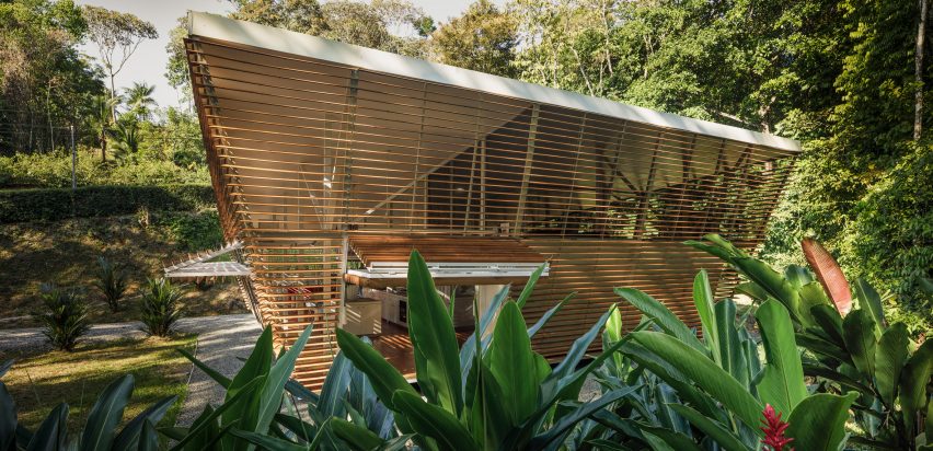 No Footprint House by A-01