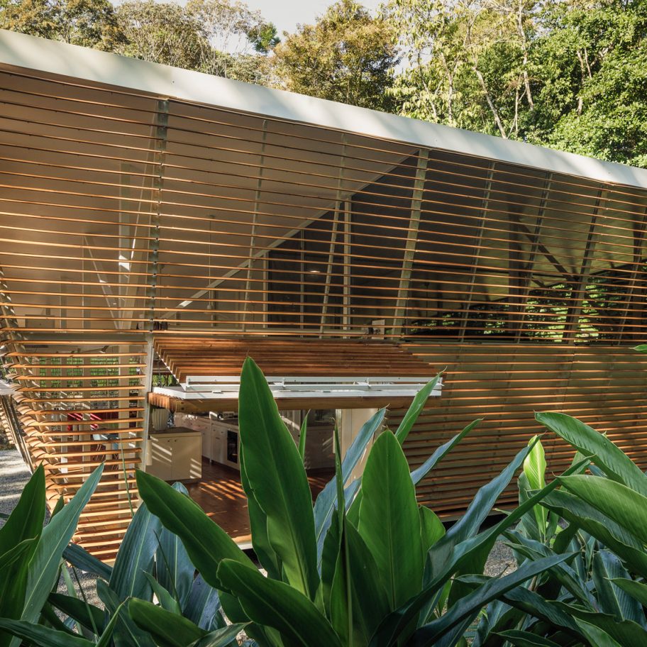 No Footprint House by A-01