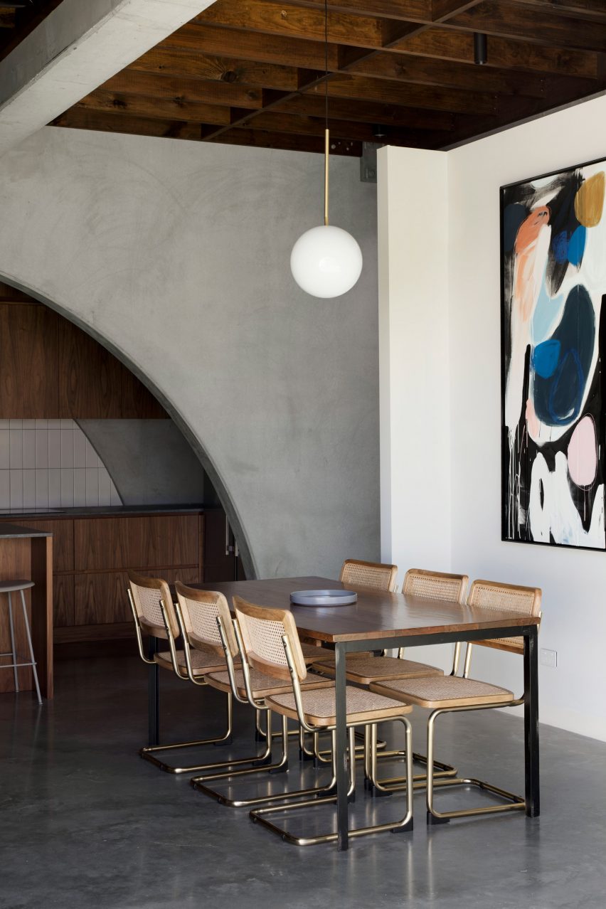 North Perth House by Nic Brunsdon features arched concrete panels